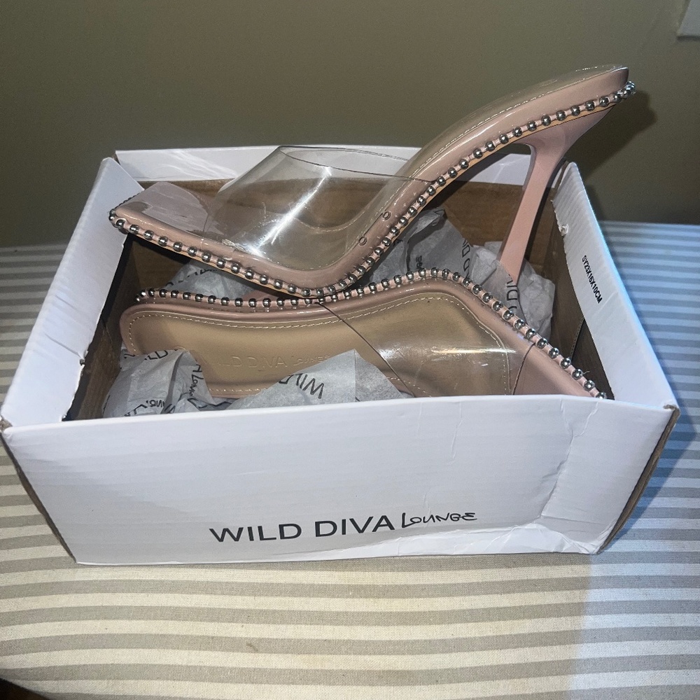 Wild diva lounge heels